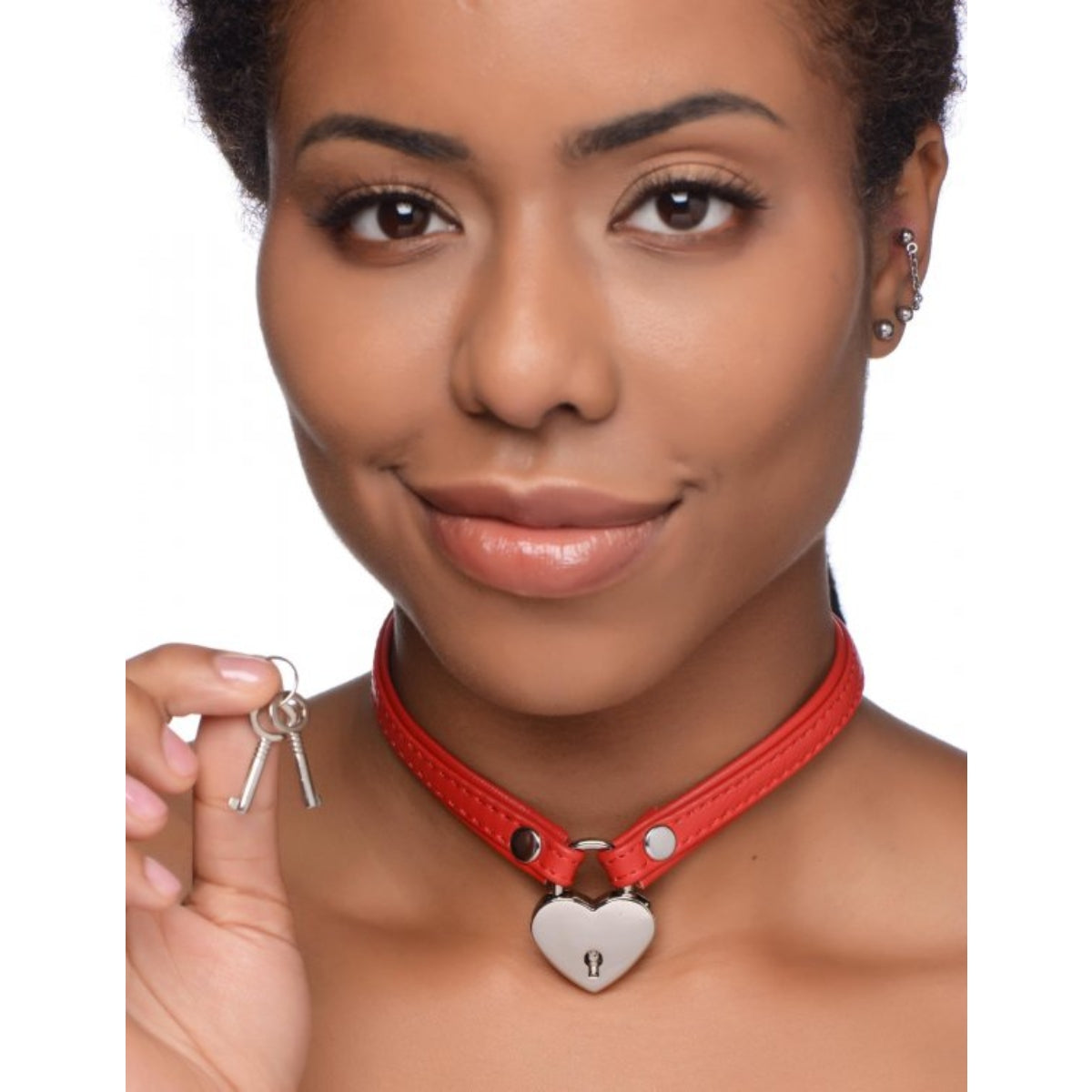 Master Series Heart Lock Leather Choker With Lock & Key Red